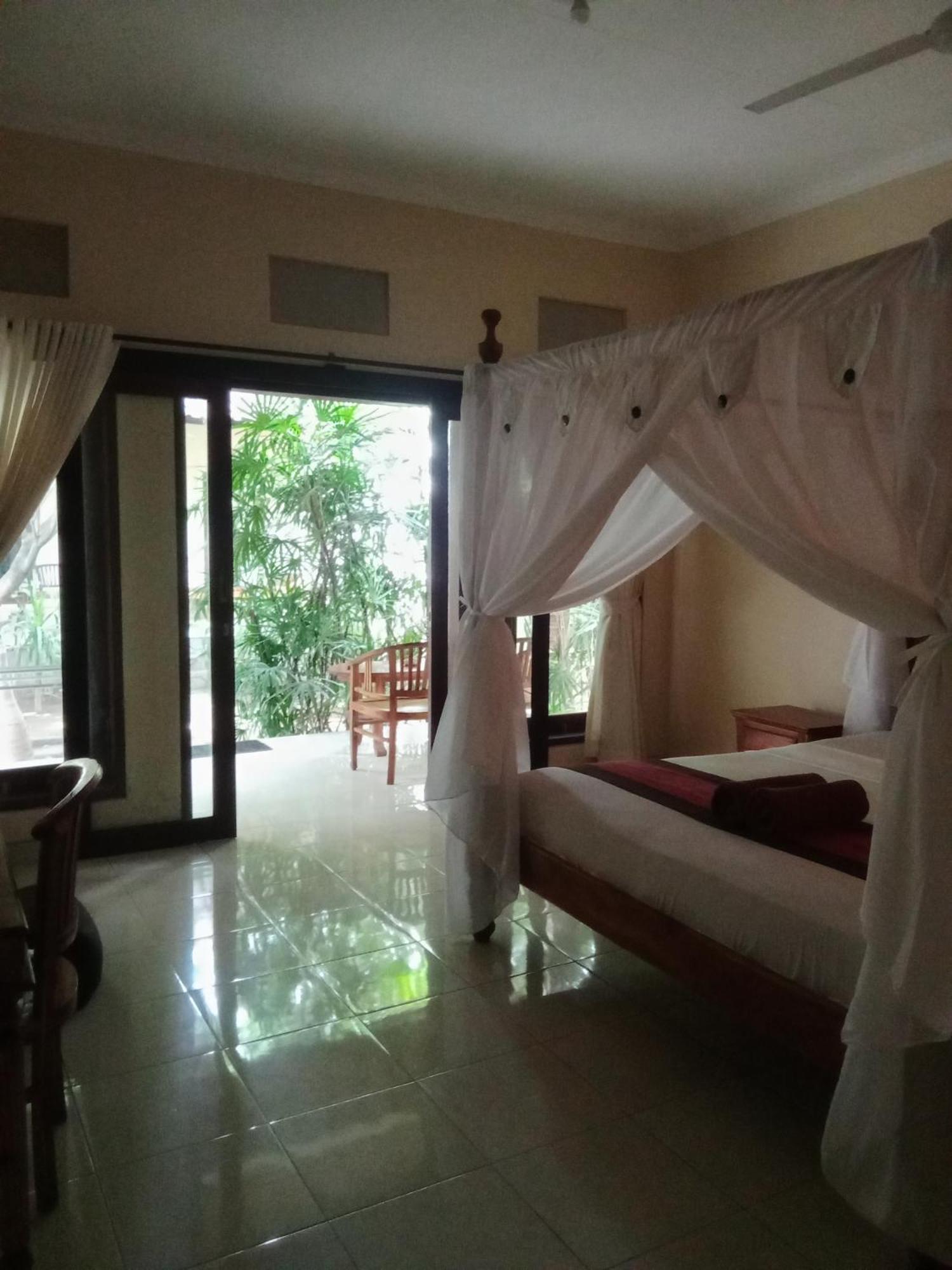אמד Pondok Aldi Hostel מראה חיצוני תמונה
