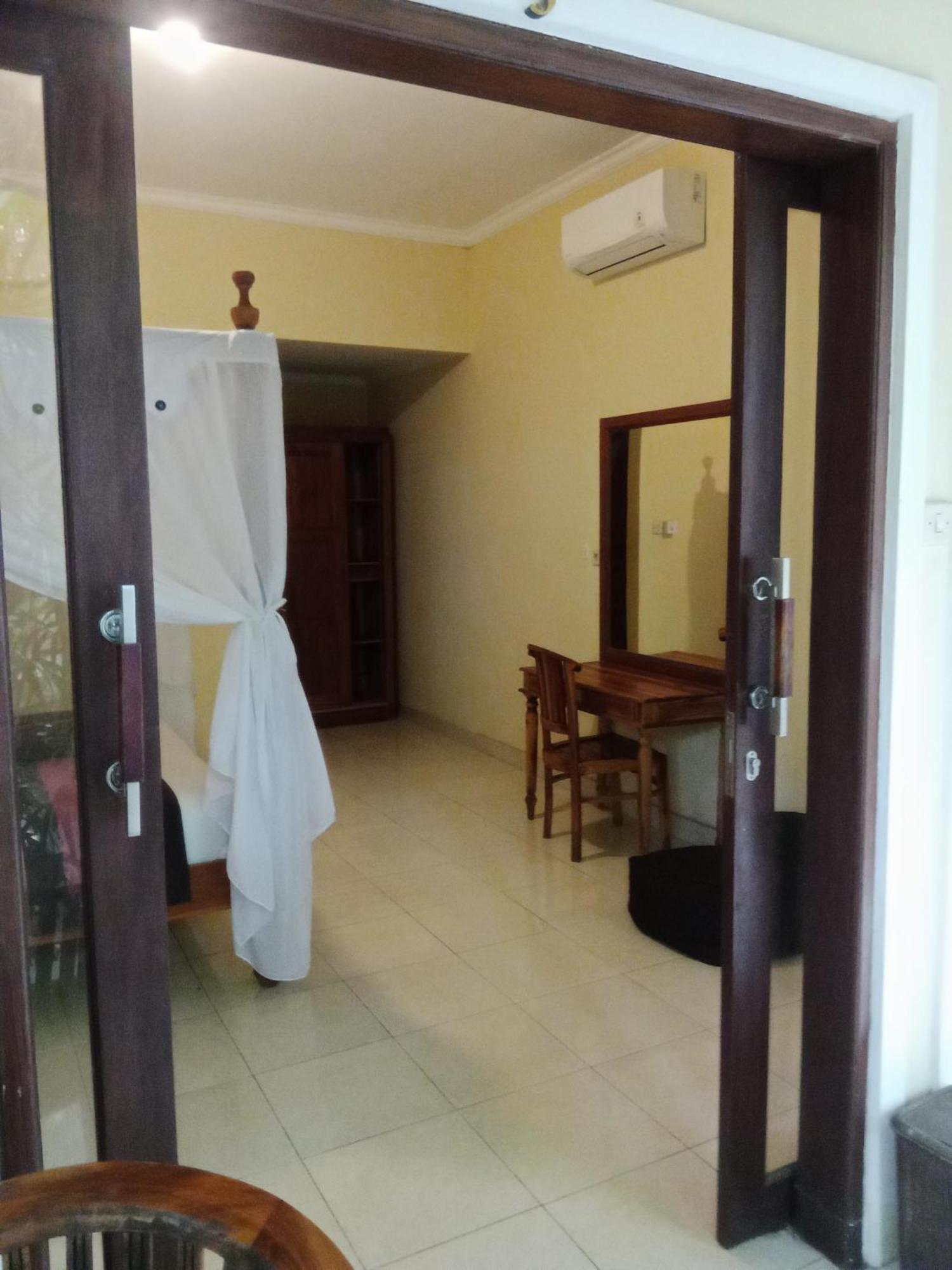 אמד Pondok Aldi Hostel מראה חיצוני תמונה