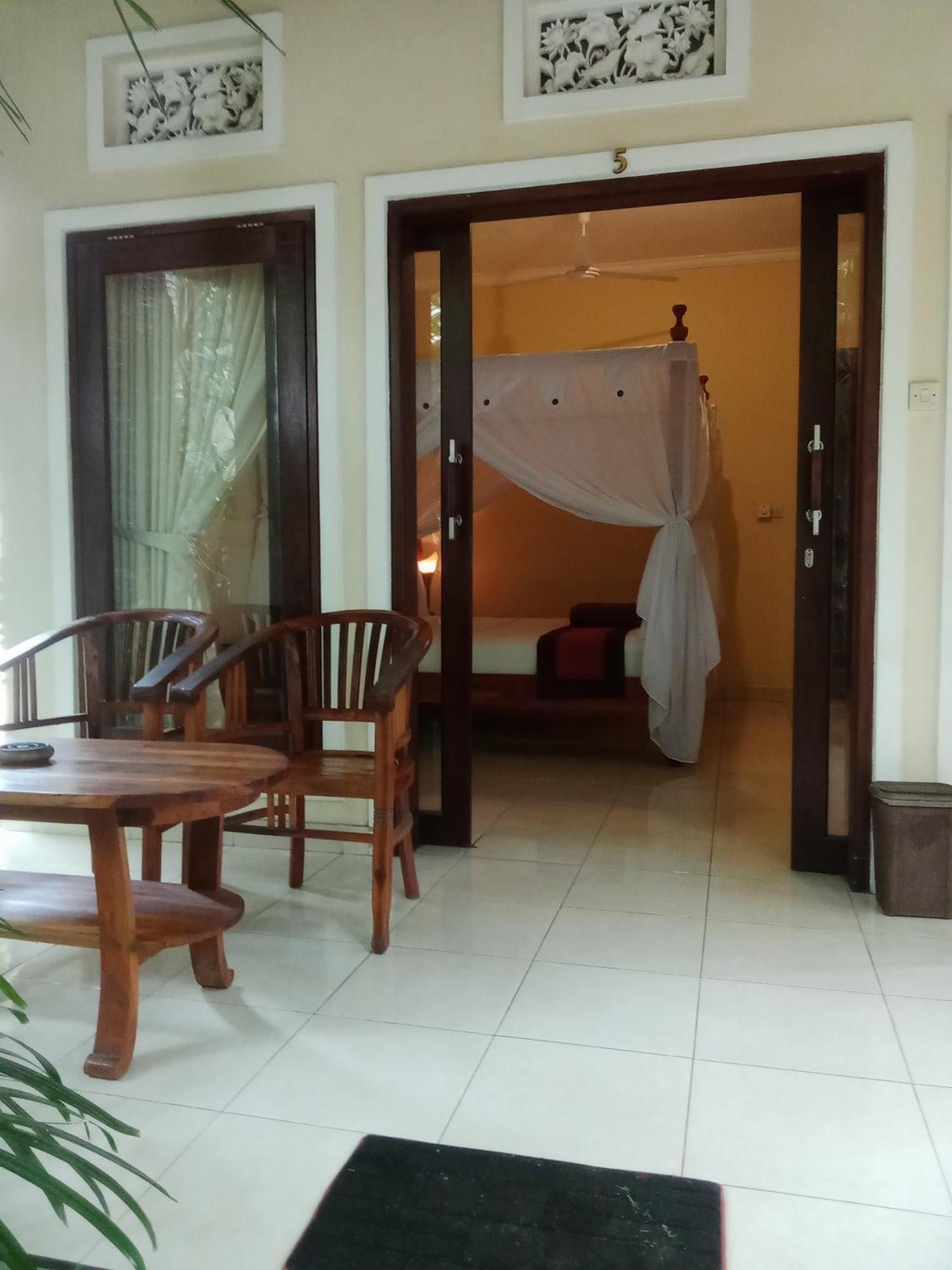 אמד Pondok Aldi Hostel מראה חיצוני תמונה