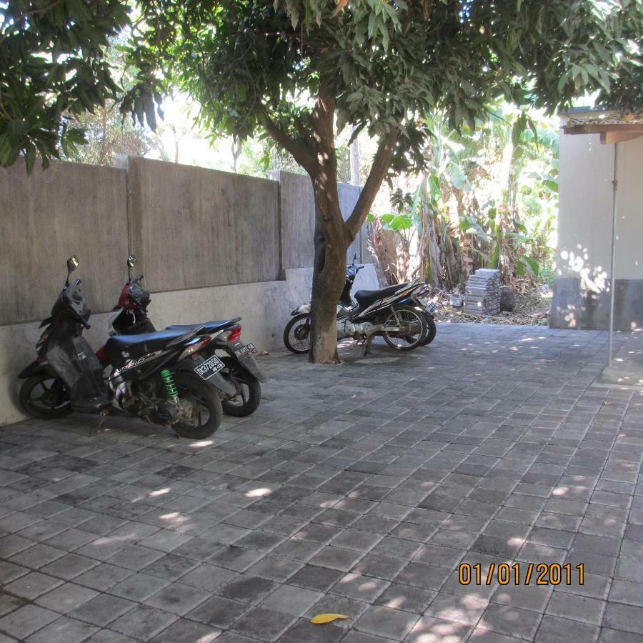 אמד Pondok Aldi Hostel מראה חיצוני תמונה