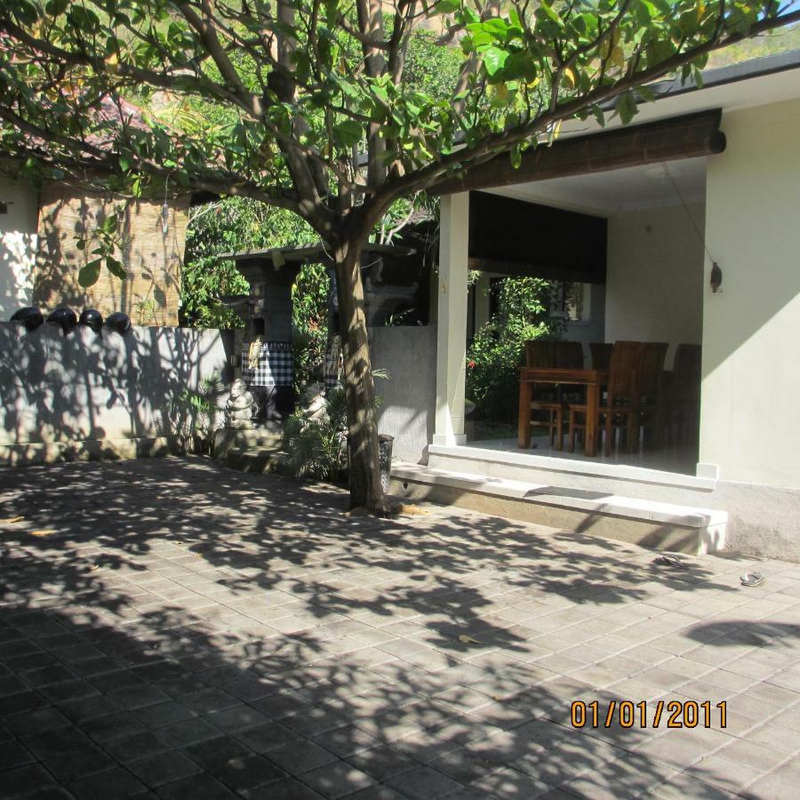 אמד Pondok Aldi Hostel מראה חיצוני תמונה