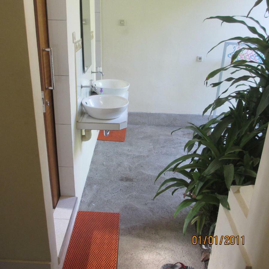 אמד Pondok Aldi Hostel מראה חיצוני תמונה