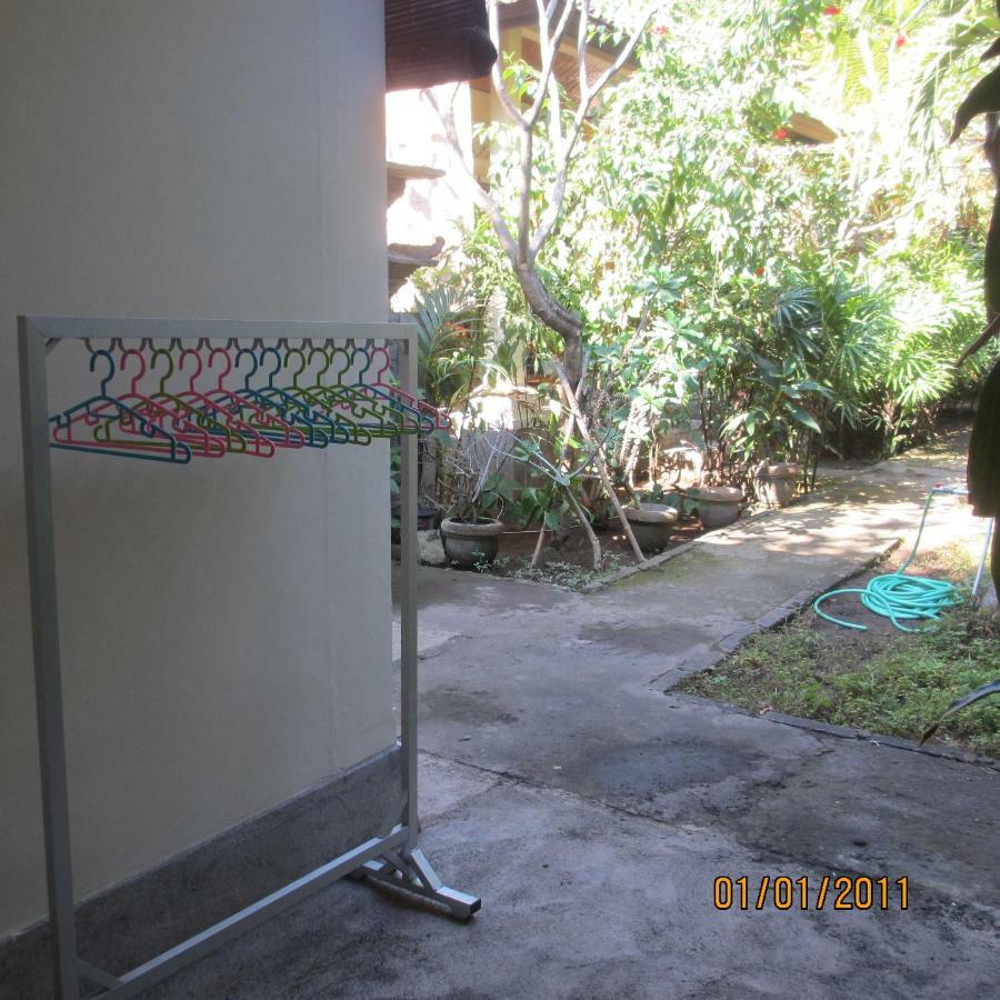אמד Pondok Aldi Hostel מראה חיצוני תמונה